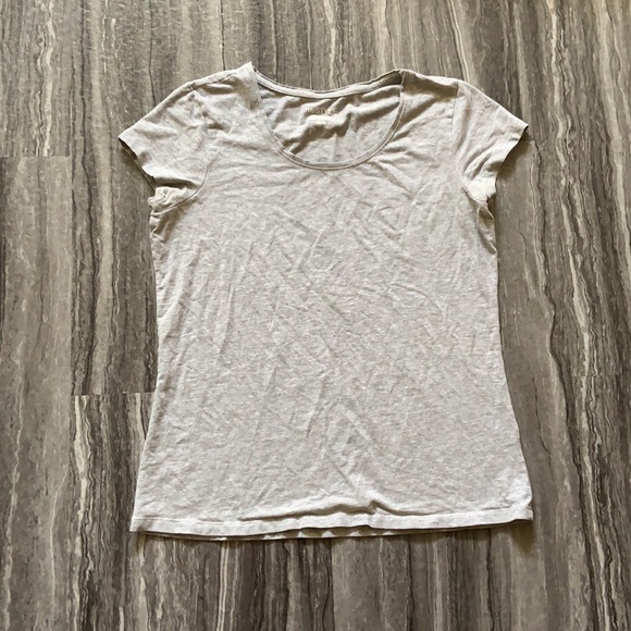 Size M T-Shirt Bundle - Picture 4 of 15